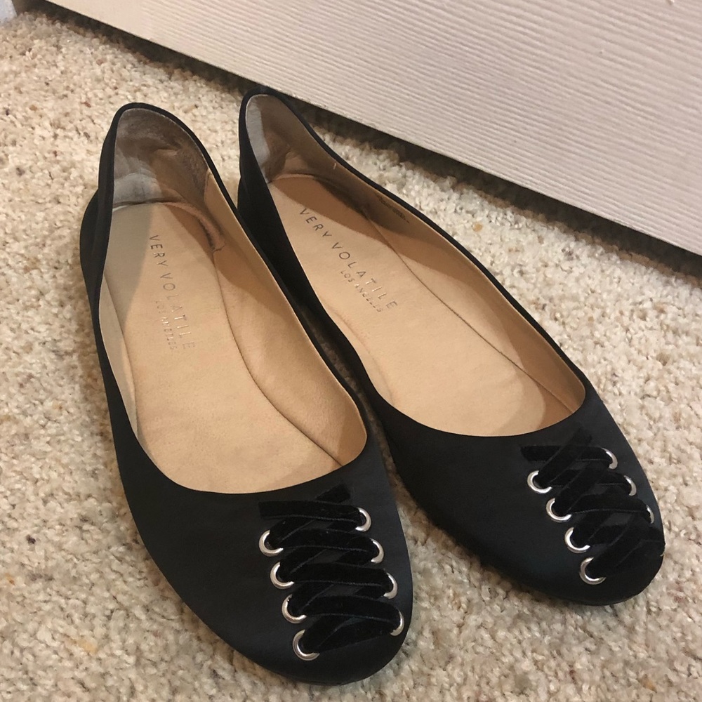 Very Volatile Black flats size 8.5